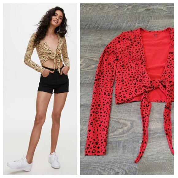 SUNDAY BEST | Aritzia Wrap Crop Top Long Sleeve Shirt Leopard | Sz. XS - Picture 1 of 4